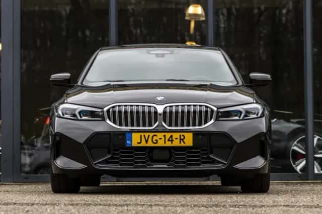 BMW 3-Serie (2025) thumbnail 3