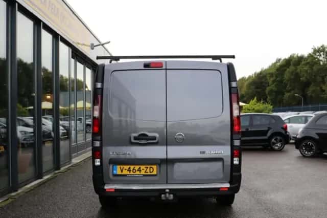 Opel Vivaro (2019) thumbnail 3