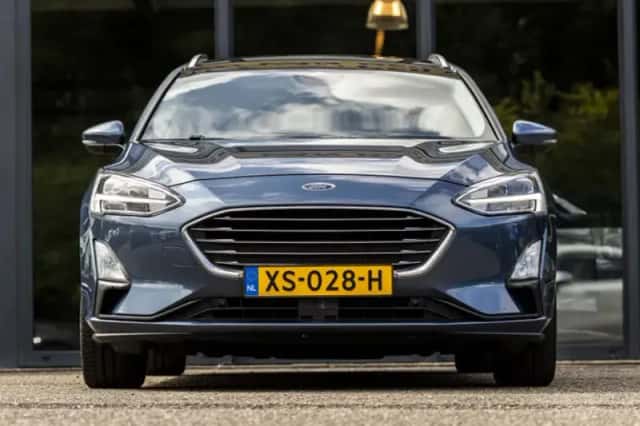 Ford Focus (2019) thumbnail 3