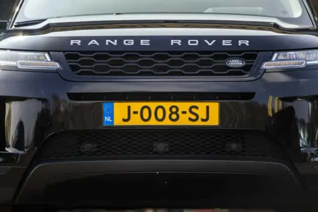 Land Rover Range Rover Evoque (2020) thumbnail 4