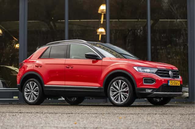 Volkswagen T-Roc (2019) thumbnail 1