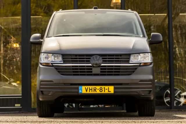 Volkswagen Transporter (2020) thumbnail 3