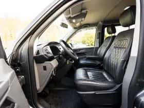 Volkswagen Transporter (2020) thumbnail 24