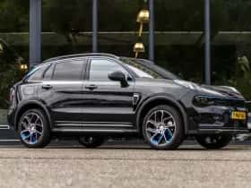 Lynk & Co 01 (2023) thumbnail 2