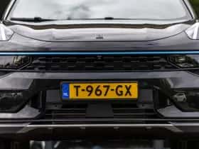 Lynk & Co 01 (2023) thumbnail 4