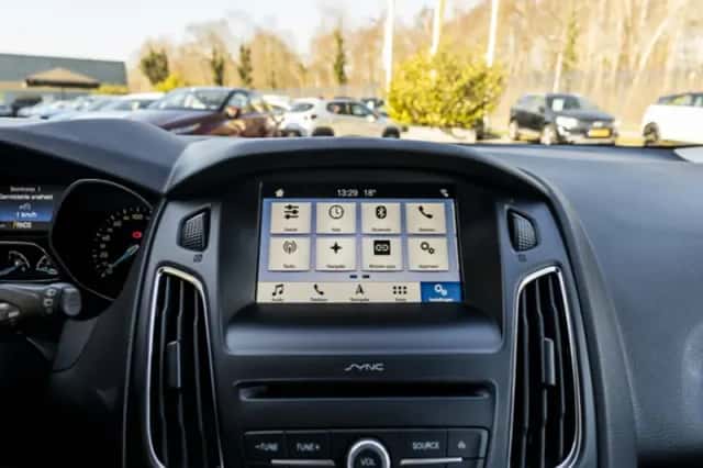 Ford Focus (2018) thumbnail 17