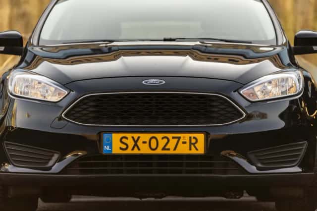 Ford Focus (2018) thumbnail 3
