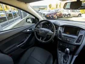Ford Focus (2018) thumbnail 24