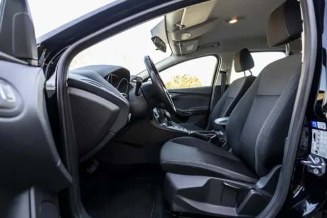 Ford Focus (2018) thumbnail 26