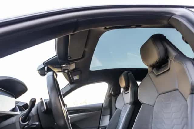 Audi e-tron GT (2021) thumbnail 27
