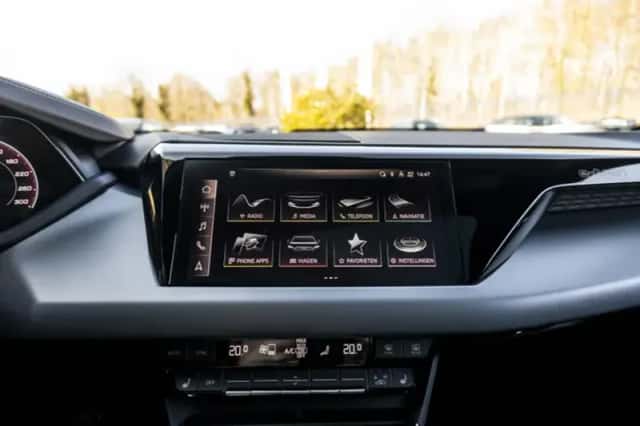 Audi e-tron GT (2021) thumbnail 42
