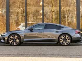Audi e-tron GT (2021) thumbnail 9