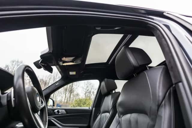 BMW X7 (2020) thumbnail 33