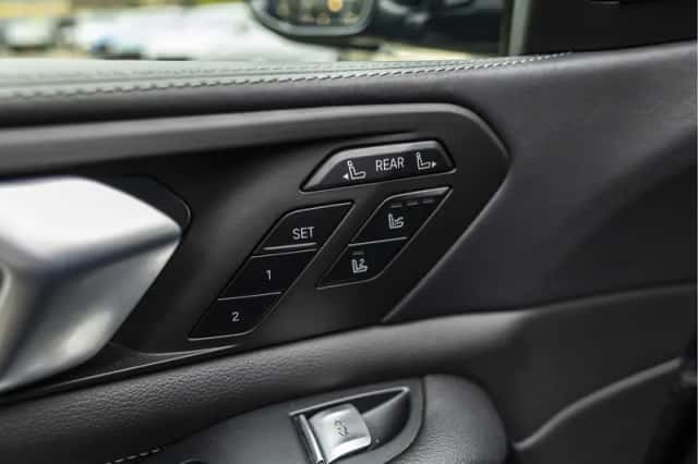 BMW X7 (2020) thumbnail 37
