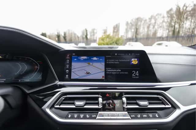 BMW X7 (2020) thumbnail 50