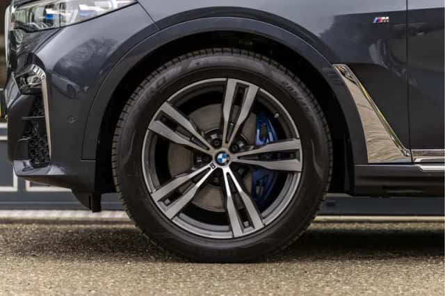 BMW X7 (2020) thumbnail 9