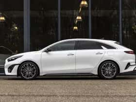 Kia Proceed (2023) thumbnail 8