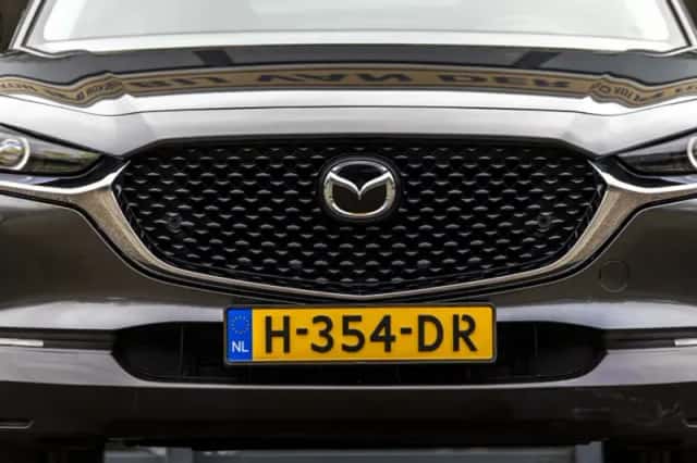 Mazda CX-30 (2020) thumbnail 4
