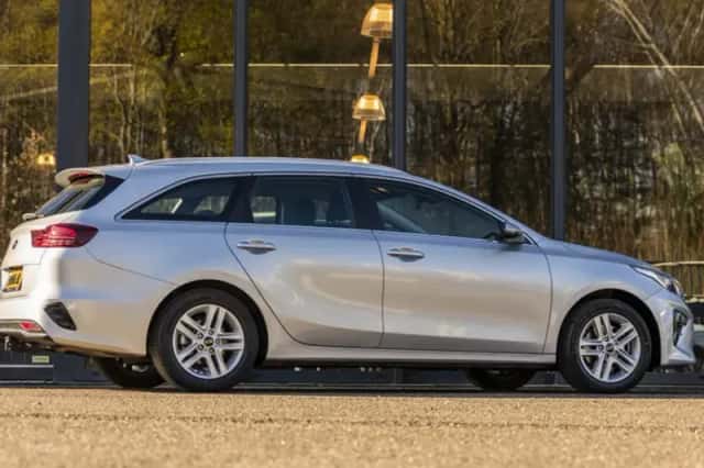 Kia Ceed Sportswagon (2021) thumbnail 6
