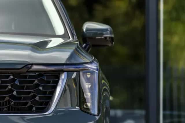 Kia Sorento (2025) thumbnail 5