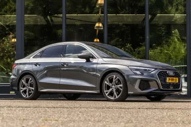 Audi A3 (2022) thumbnail 2