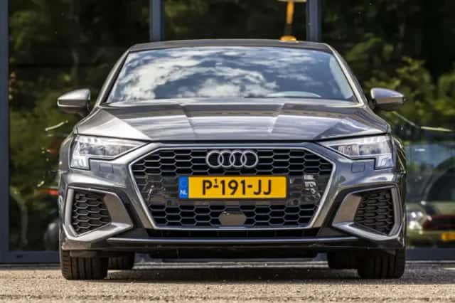 Audi A3 (2022) thumbnail 3
