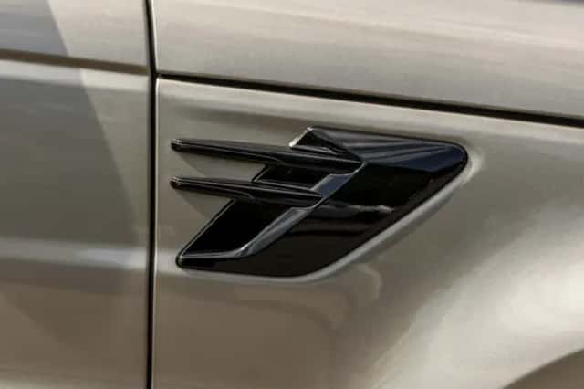Land Rover Range Rover Sport (2019) thumbnail 4