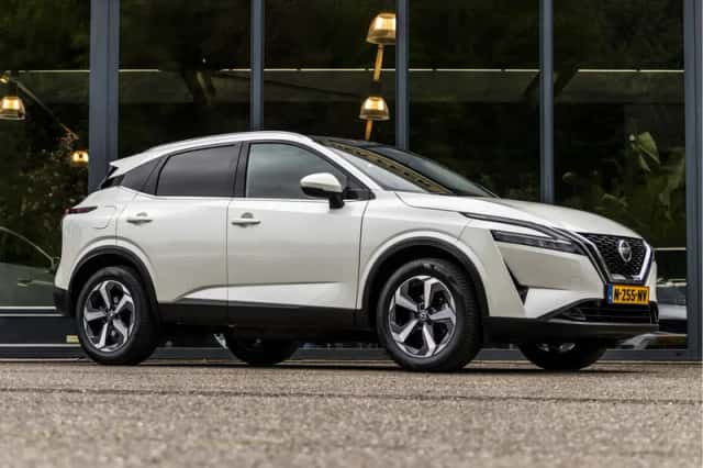 Nissan Qashqai (2021) thumbnail 1