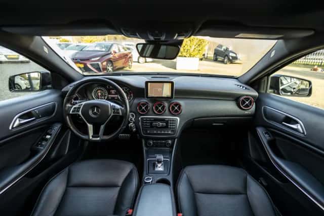 Mercedes-Benz A-Klasse (2015) thumbnail 15