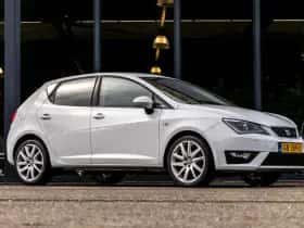 SEAT Ibiza (2015) thumbnail 2