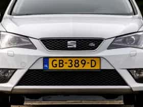 SEAT Ibiza (2015) thumbnail 4