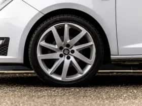 SEAT Ibiza (2015) thumbnail 10