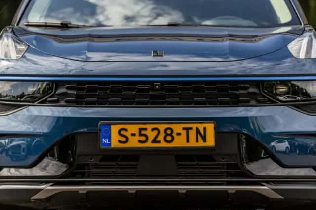 Lynk & Co 01 (2023) thumbnail 4