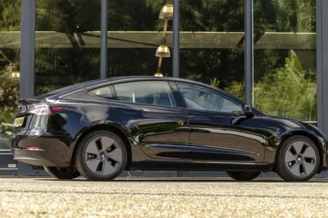 Tesla Model 3 (2023) thumbnail 6