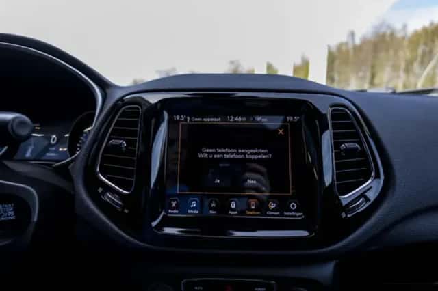 Jeep Compass (2019) thumbnail 41