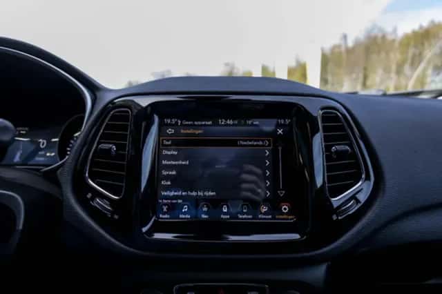 Jeep Compass (2019) thumbnail 43