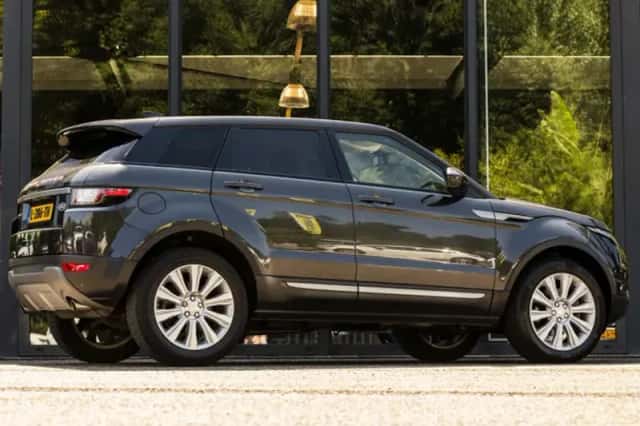 Land Rover Range Rover Evoque (2017) thumbnail 3