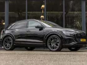 Audi Q8 (2022) thumbnail 2