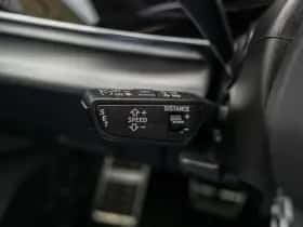 Audi Q8 (2022) thumbnail 36