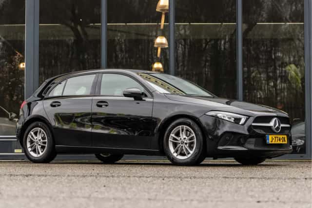 Mercedes-Benz A-Klasse (2020) thumbnail 1