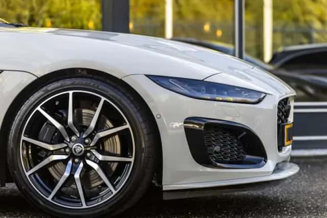 Jaguar F-Type (2025) thumbnail 3