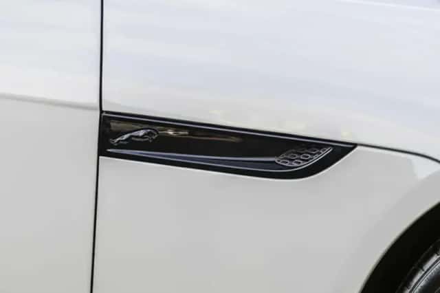 Jaguar F-Type (2025) thumbnail 4