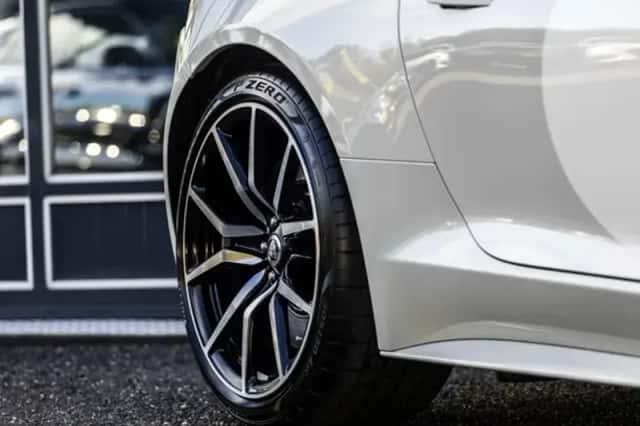 Jaguar F-Type (2025) thumbnail 9