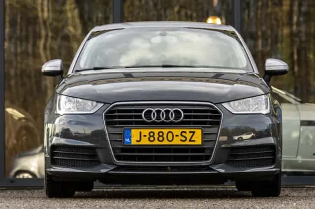 Audi A1 (2017) thumbnail 3