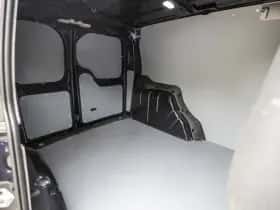 Volkswagen Caddy (2024) thumbnail 18