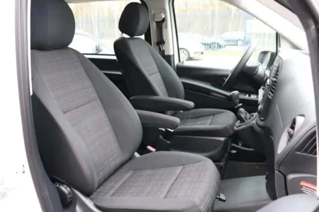 Mercedes-Benz Vito (2019) thumbnail 17