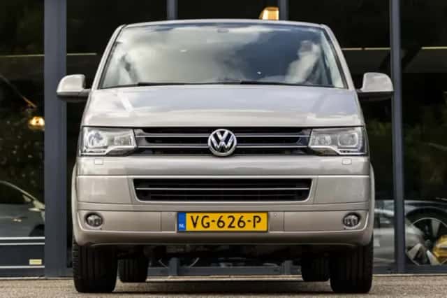 Volkswagen Transporter (2014) thumbnail 4