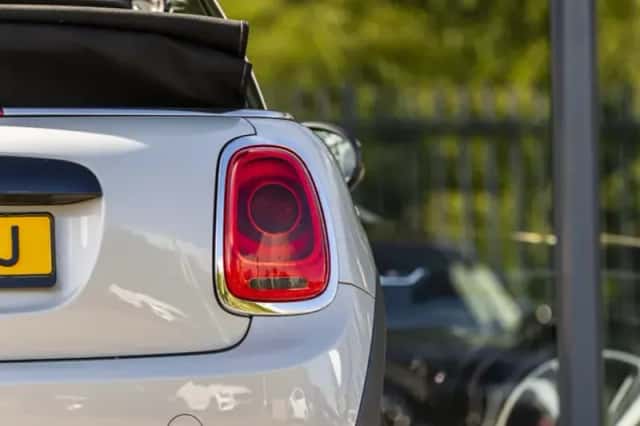 MINI Cooper (2017) thumbnail 8