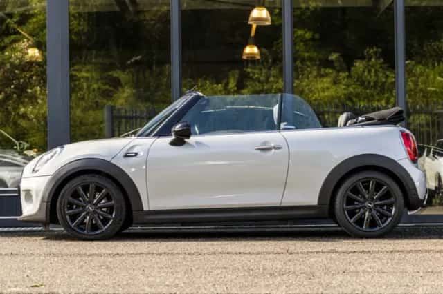 MINI Cooper (2017) thumbnail 9