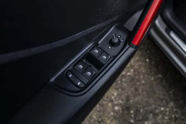 Audi Q2 (2019) thumbnail 22